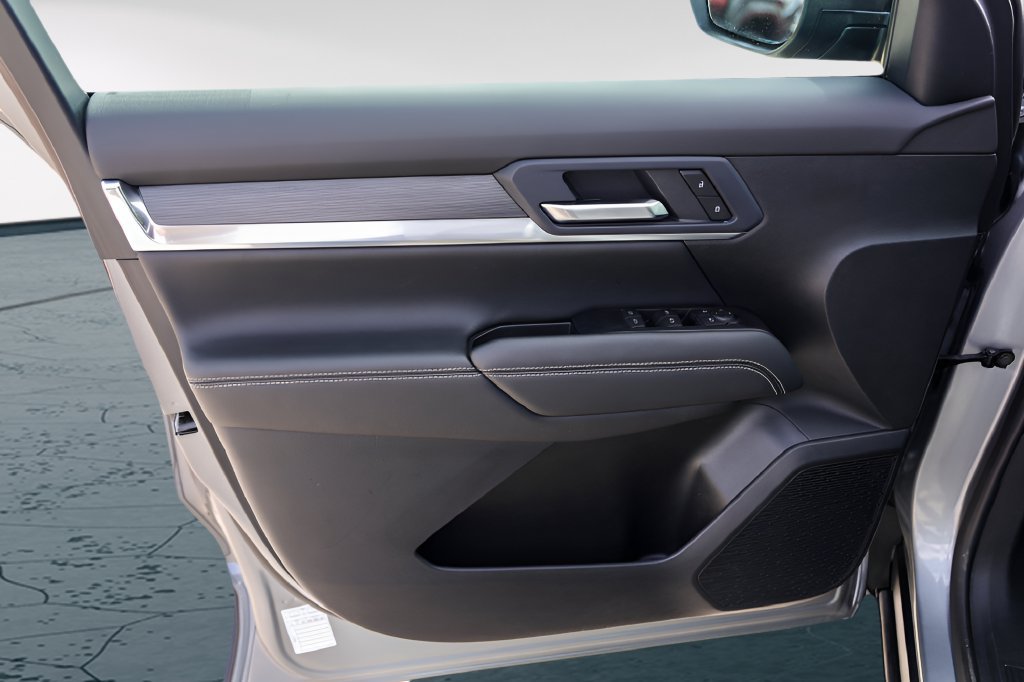Used 2026 GMC Terrain Elevation FWD image 24