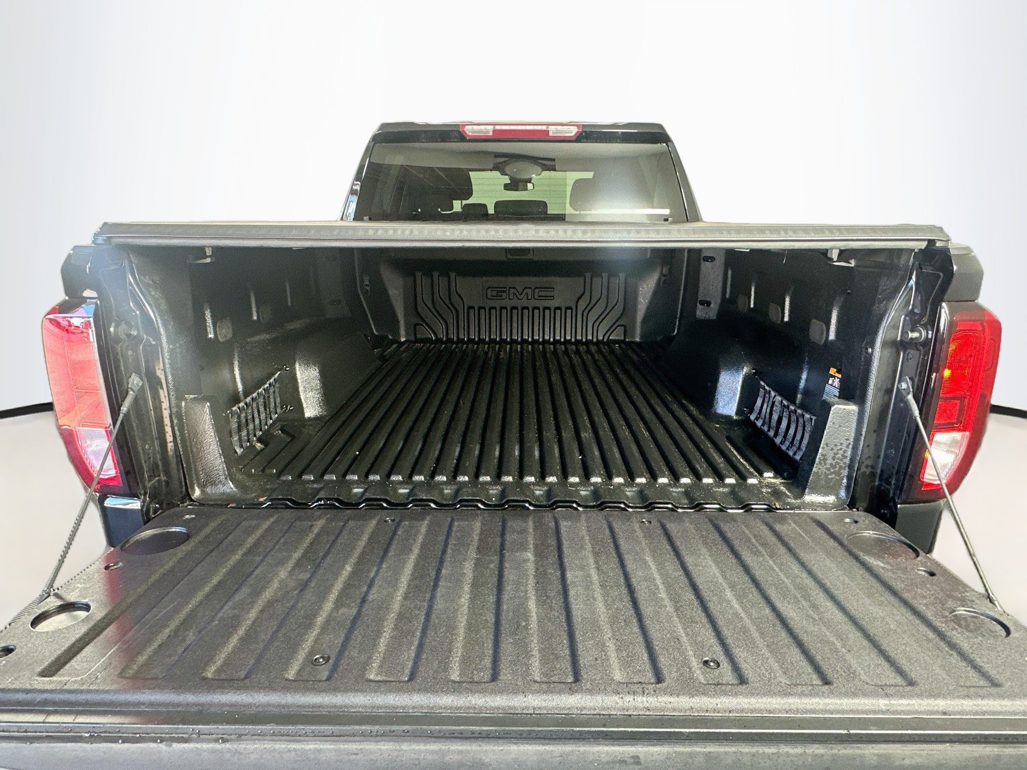 Used 2024 GMC Sierra 1500 Elevation AWD/4WD image 26