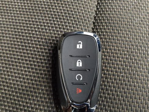 Used 2018 Chevrolet Traverse LT FWD image 32