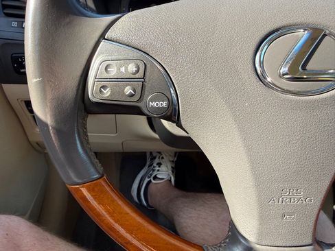 Used 2010 Lexus ES 350 FWD image 26