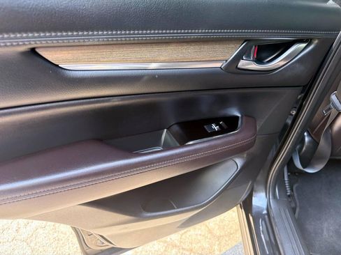 Used 2019 MAZDA CX-5 Signature AWD/4WD image 15