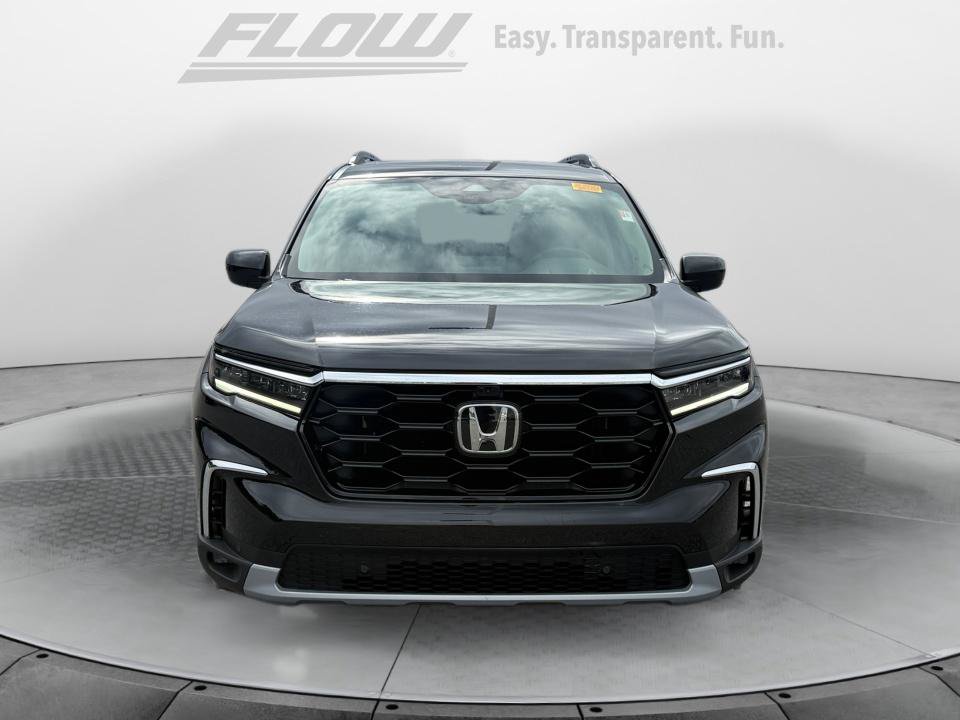 Used 2024 Honda Pilot Elite image 3