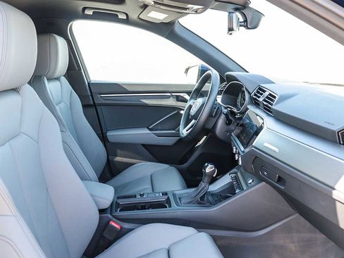 Used 2025 Audi Q3 2.0T Premium w/ Convenience Package image 21