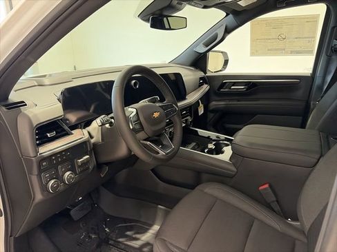 New 2026 Chevrolet Suburban LS w/ LPO, Dark Essentials Package image 7