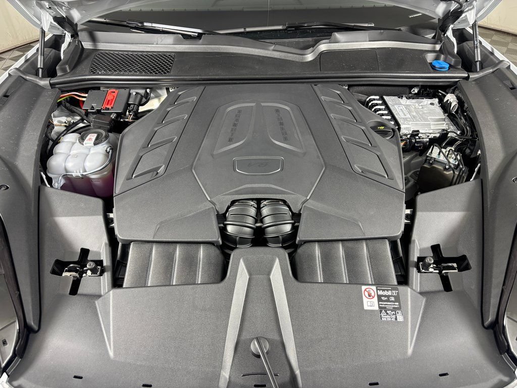 Certified 2026 Porsche Cayenne S AWD/4WD image 43