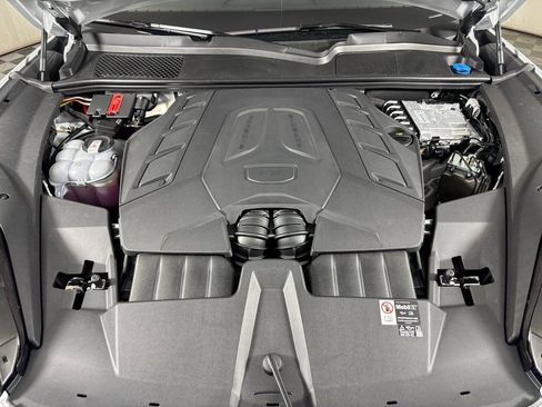 Certified 2026 Porsche Cayenne S AWD/4WD image 43