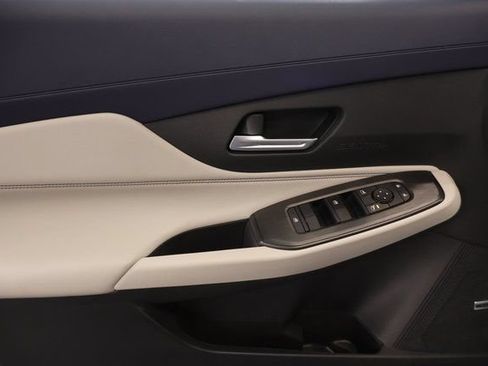 New 2026 Nissan Sentra SL w/ Floor Mat Package FWD image 10
