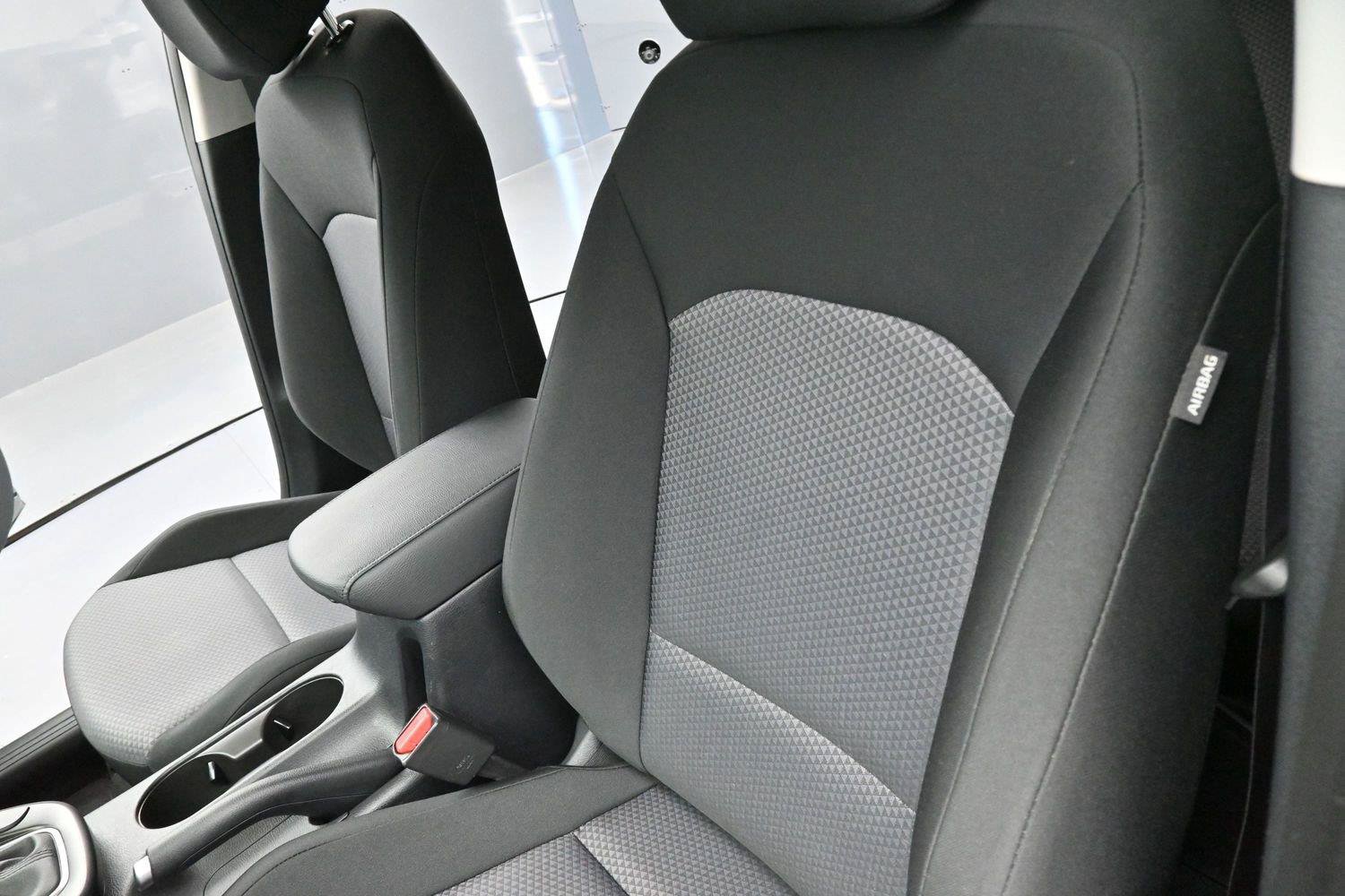 Used 2025 Kia Soul LX FWD image 13