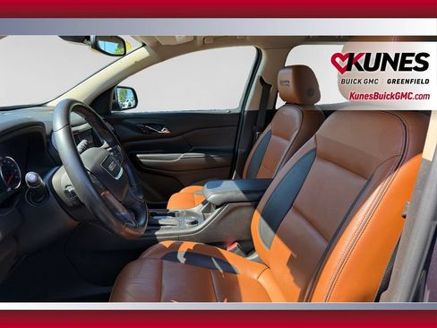 Used 2019 GMC Acadia SLT AWD/4WD image 18