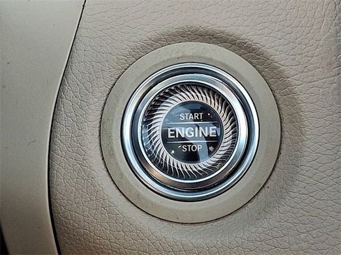 Used 2021 Mercedes-Benz C 300 Cabriolet image 20