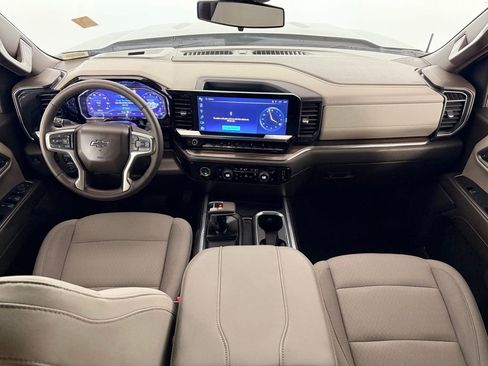 Used 2023 Chevrolet Silverado 1500 RST w/ Z71 Off-Road Package image 17