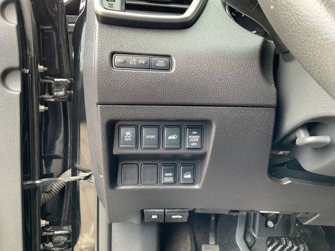Used 2014 Nissan Rogue SL AWD/4WD image 16