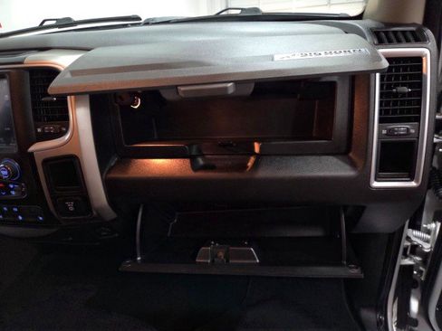 Used 2018 RAM 2500 Big Horn image 40