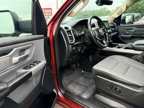 Used 2020 RAM 1500 Big Horn AWD/4WD image 24