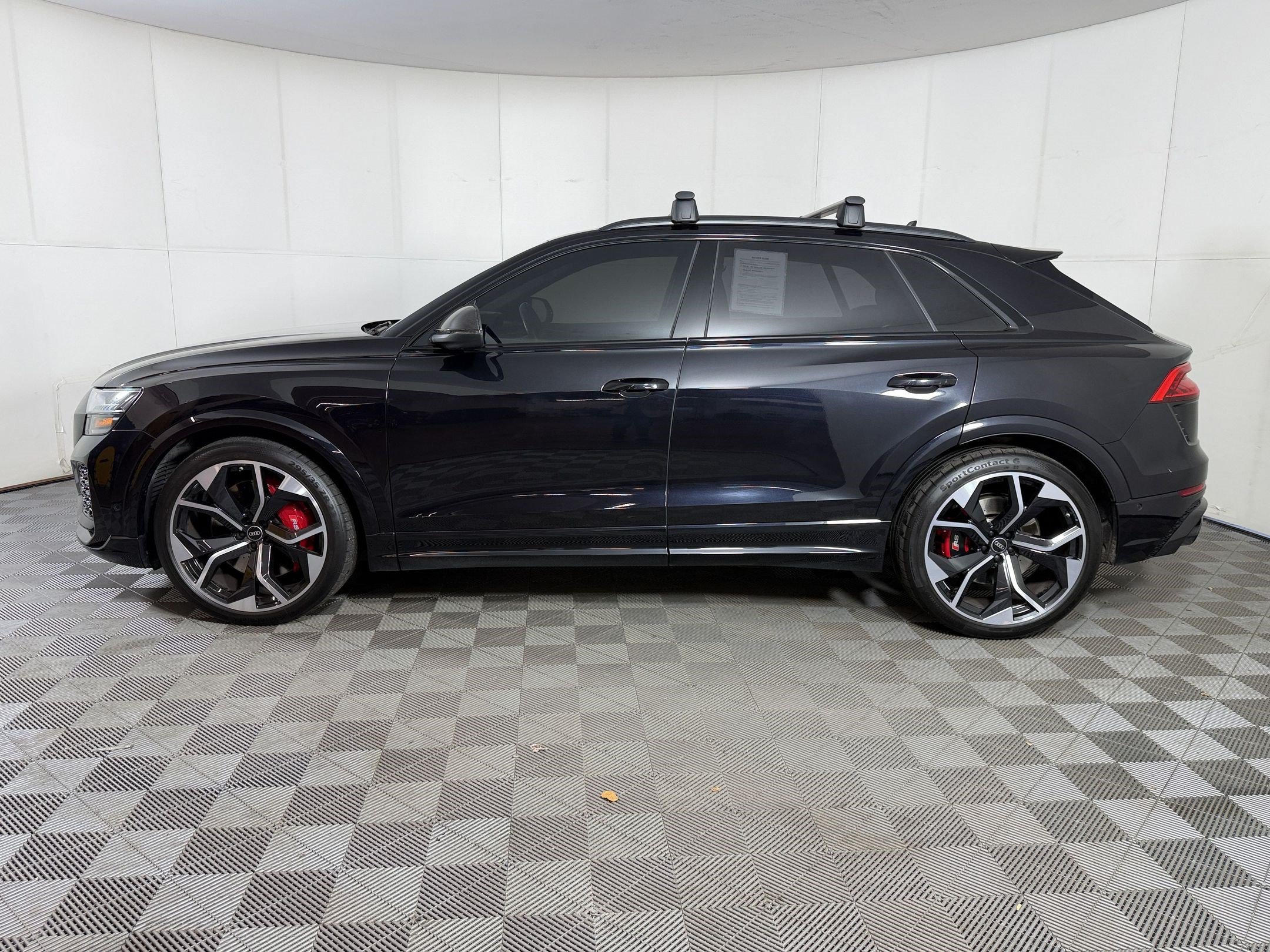 Used 2021 Audi RS Q8 AWD/4WD image 2