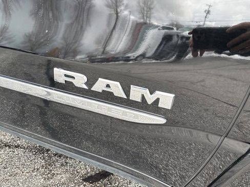 Used 2021 RAM 1500 Limited image 10