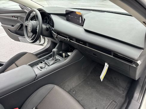 New 2026 MAZDA MAZDA3 s FWD image 32