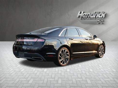Used 2020 Lincoln MKZ Reserve w/ Elements Package image 9