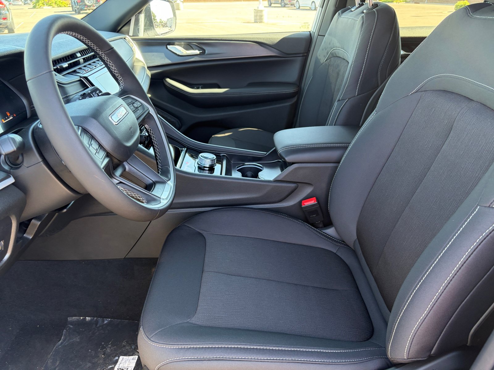 New 2026 Jeep Grand Cherokee Laredo X AWD/4WD image 24