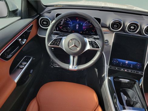 Certified 2025 Mercedes-Benz C 300 Sedan image 18