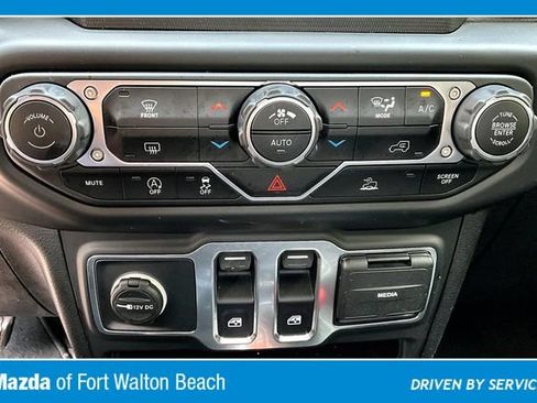 Used 2021 Jeep Wrangler Sport AWD/4WD image 21