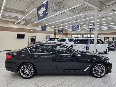 Used 2019 BMW 530e w/ Premium Package image 6