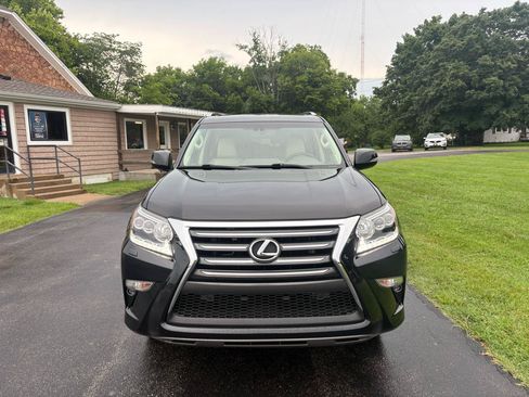 Used 2017 Lexus GX 460 Premium w/ Premium Package AWD/4WD image 6