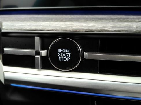 Used 2024 Hyundai Santa Fe Limited image 50