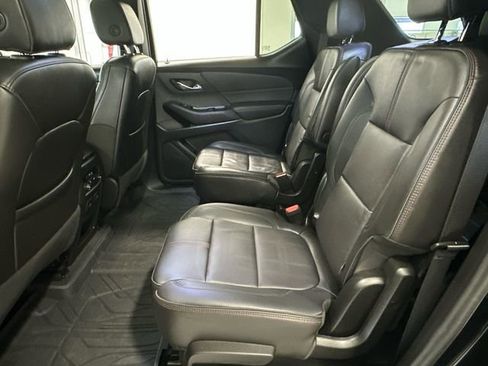 Used 2023 Chevrolet Traverse RS w/ LPO, Floor Liner Package image 35