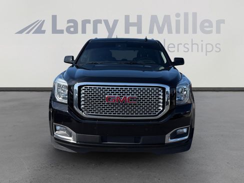 Used 2016 GMC Yukon Denali image 8