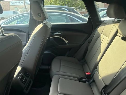 Used 2025 Audi Q5 Premium w/ Convenience Package AWD/4WD image 5