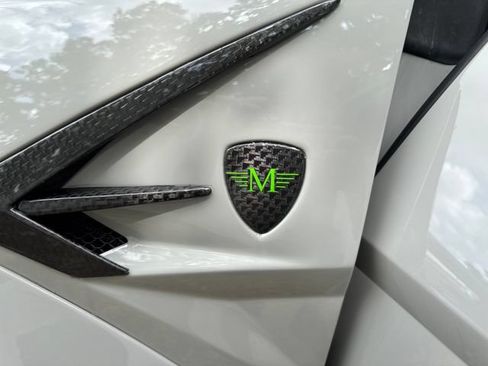 Used 2019 Lamborghini Urus AWD/4WD image 11