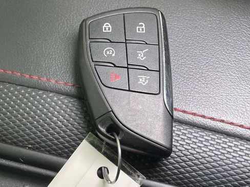 Used 2021 Chevrolet Tahoe RST AWD/4WD image 37