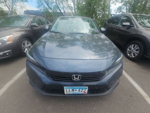Used 2024 Honda Civic EX image 2