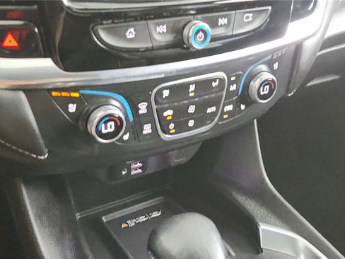 Used 2024 Chevrolet Traverse Premier w/ Redline Edition AWD/4WD image 30