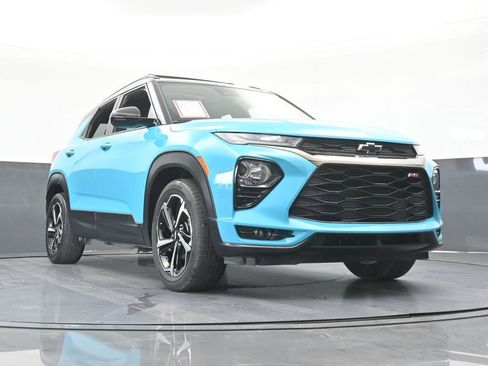 Used 2021 Chevrolet TrailBlazer RS w/ Sun and Liftgate Package FWD image 68
