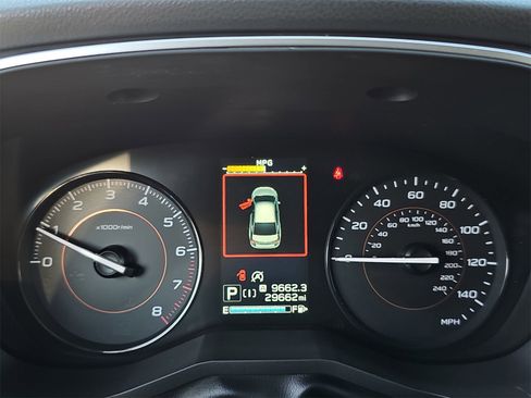 Used 2023 Subaru Crosstrek 2.0i Premium image 18