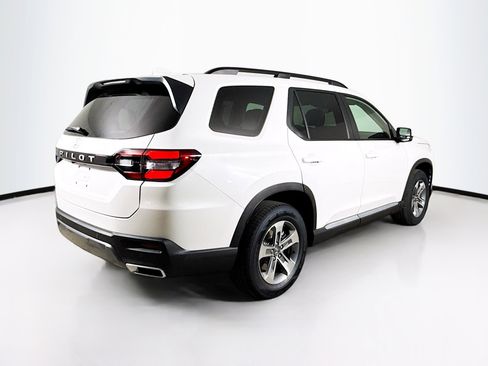 New 2026 Honda Pilot EX-L image 35