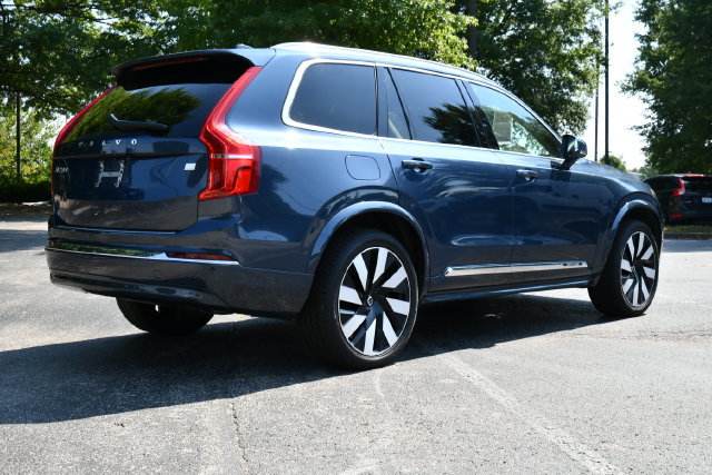Certified 2024 Volvo XC90 T8 Plus w/ Protection Package Premier AWD/4WD image 7