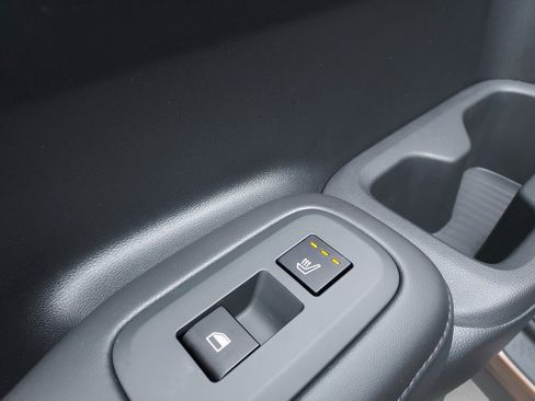 Used 2025 Hyundai Santa Fe Limited image 15