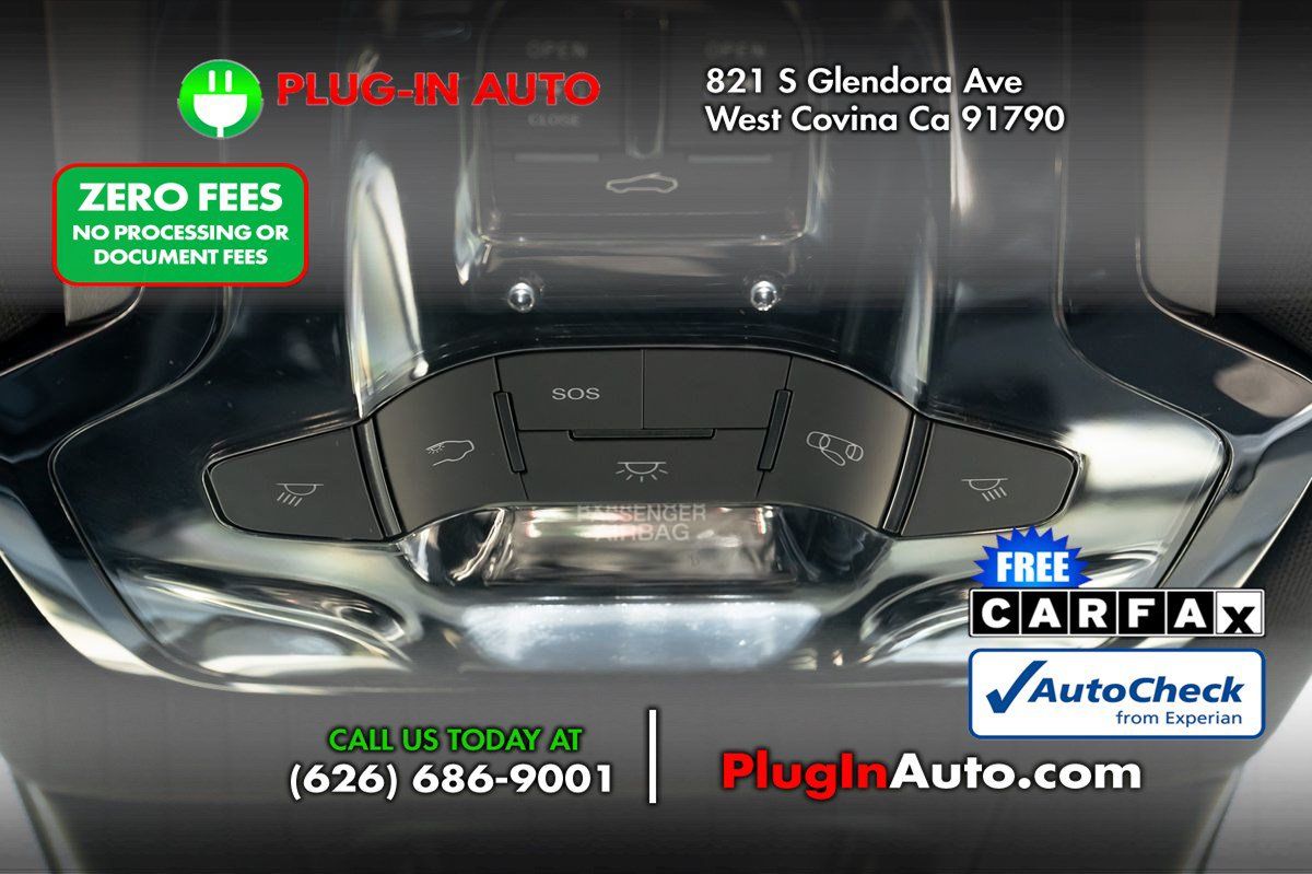 Used 2024 Alfa Romeo Tonale Veloce w/ Premium Interior Package AWD/4WD image 19