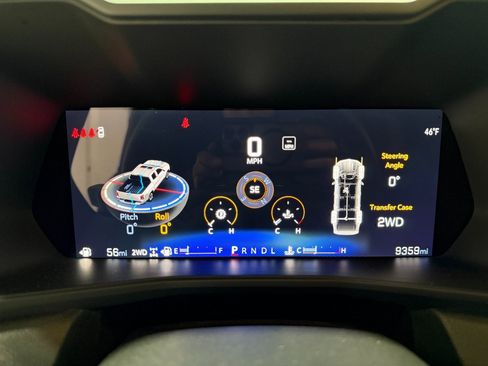 Used 2024 Chevrolet Colorado Trail Boss w/ Advanced Trailering Package image 19