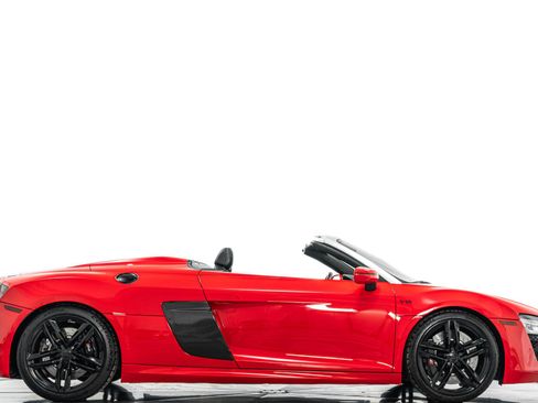 Used 2014 Audi R8 V10 image 2