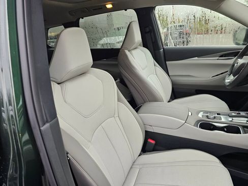 New 2026 INFINITI QX60 Luxe image 12