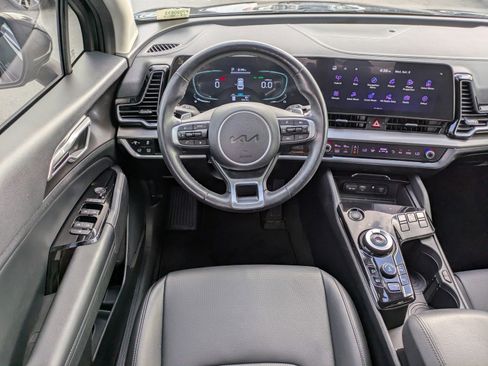 Certified 2023 Kia Sportage EX w/ EX Premium Package image 13