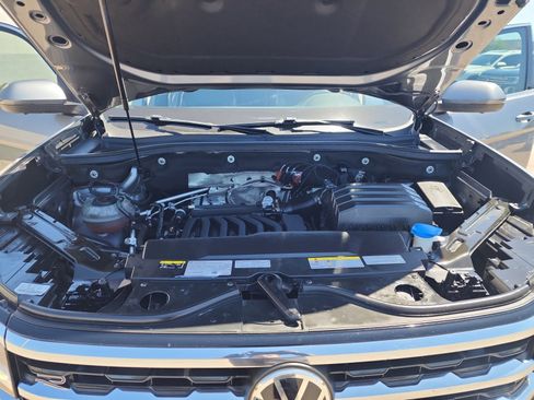 Used 2022 Volkswagen Atlas SEL Premium image 21