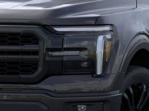 Used 2025 Ford F150 Lariat w/ Equipment Group 502A High AWD/4WD image 18