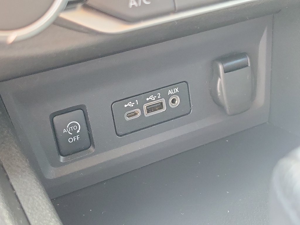 Certified 2024 Nissan Sentra SV FWD image 28