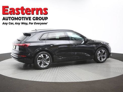 Used 2021 Audi e-tron Premium w/ Convenience Plus Package AWD/4WD image 46