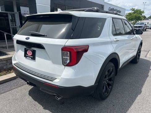 Used 2023 Ford Explorer ST-Line w/ Class IV Trailer Tow Package AWD/4WD image 3